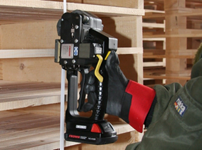 Batteridrevne Omsnøringsmaskiner P318 Handling Fromm Walpak Batteridrevne Omsnøringsmaskiner P318 Handling Fromm Walpak